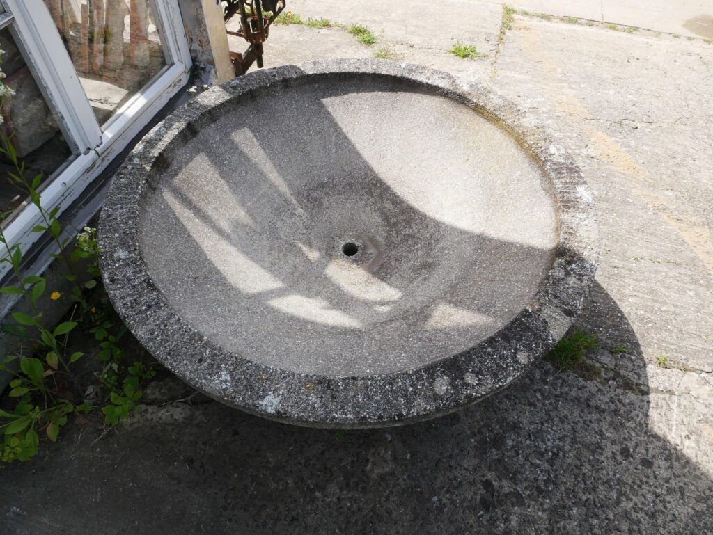 Purskkaevukauss, kood M042, foto nr 1
